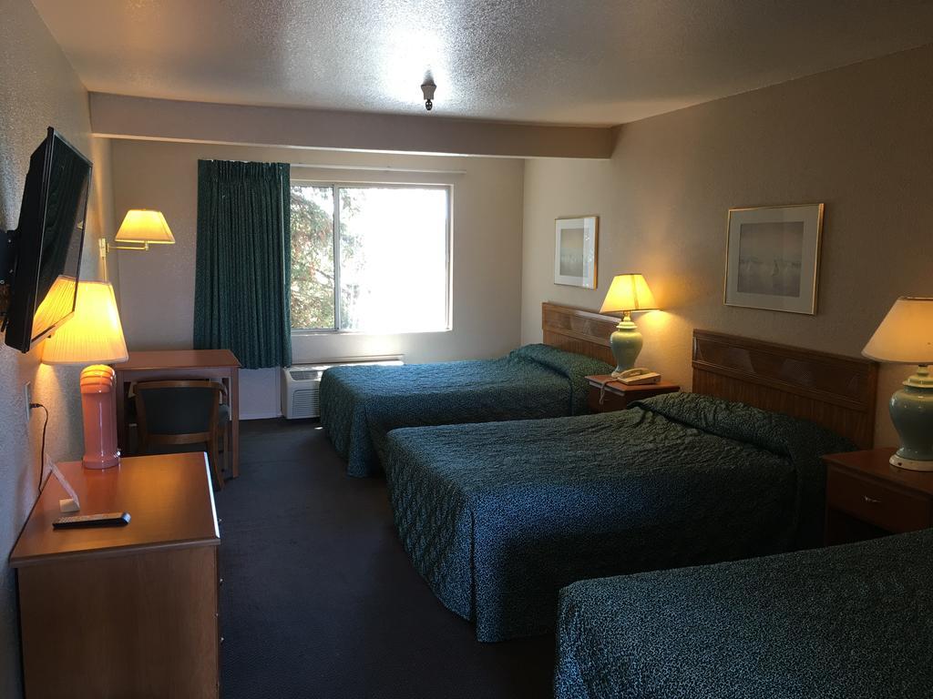 Applegate Inn Atwater Eksteriør billede